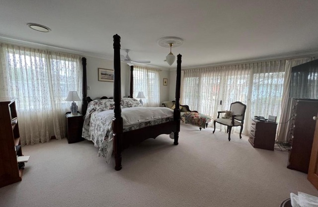 Luxury 4 bedroom house
