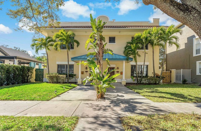 Luxury 5-Bedrooms Townhouse + Apartments, Hyde Park, Tampa
