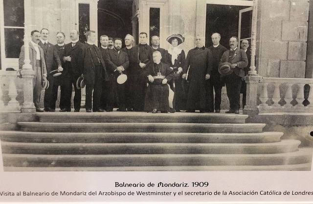 Luxury Apartment in Historic Building 2 Rooms for 6 people