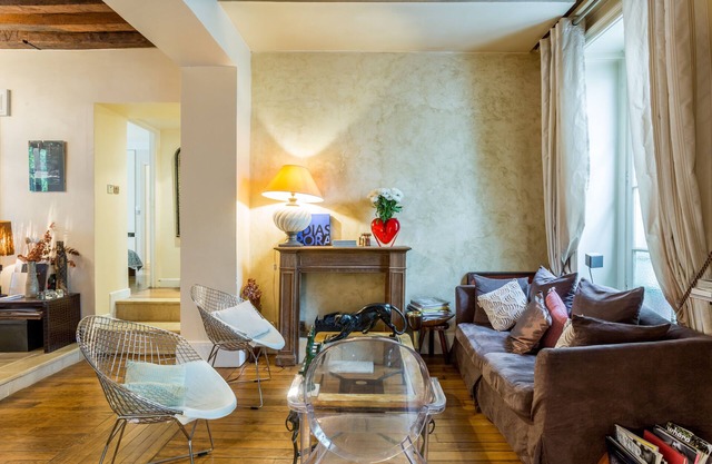 Luxury Apartment-A stone's throw from the Luxembourg Gardens & Saint Germain des Prés