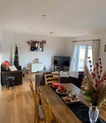 Luxury Apartment in Town Centre BT74 6HR