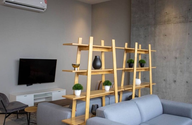 Luxury aprt in front of Fundidora Park, gym, BBQ.