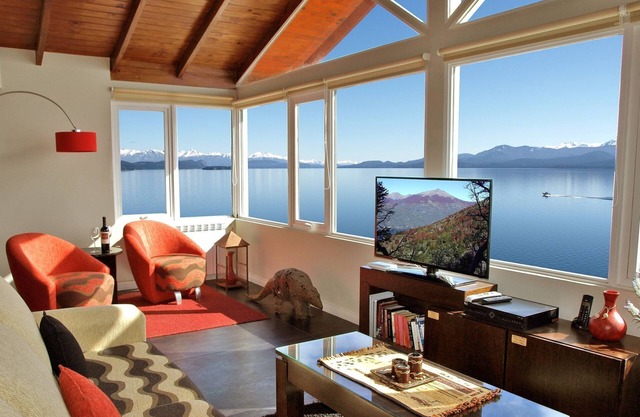 Luxury Lake View Penthouse