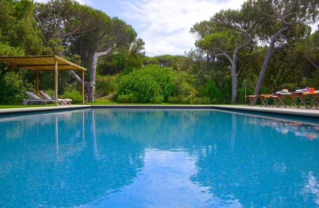 Luxury beach front Villa Il Tombolino