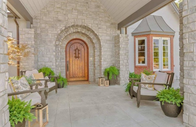 Luxury Castle Villa at UC Davis