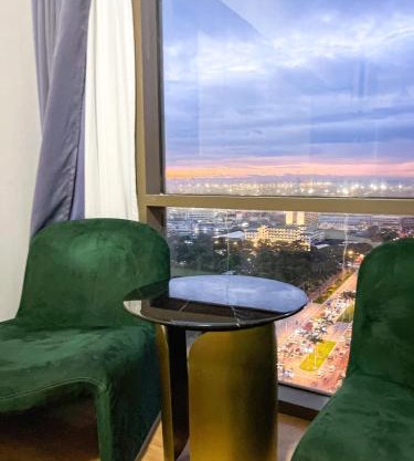 Luxury Condo in Manila Bay near US Embassy