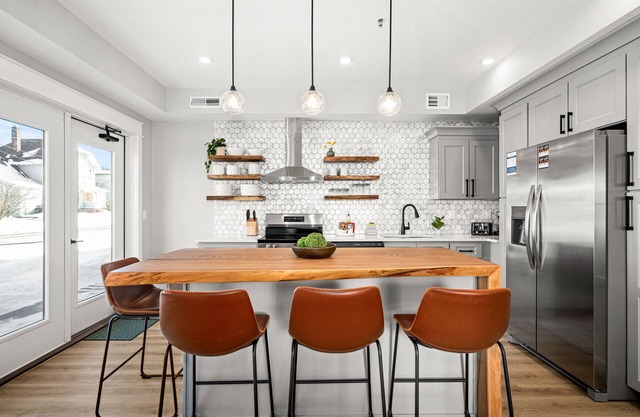 Luxury Condo w/Beach Access | Dragestil 717-1