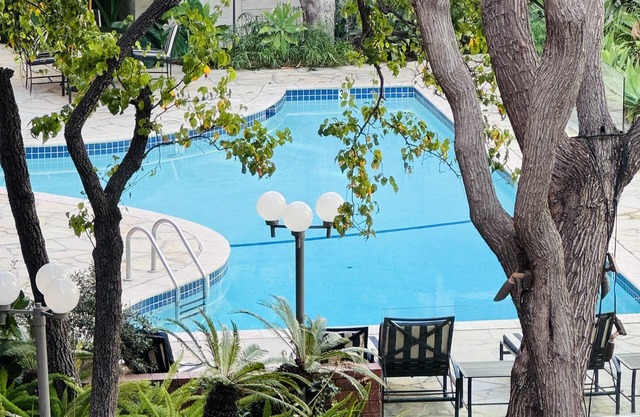 Luxury cozy loft near UCLA , Beverly Hills, Santa Monica ,LAX 30+days stay only