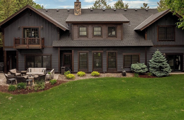 Luxury Craftsman Lower Whitefish Home