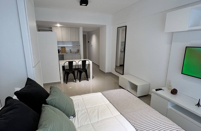 LUXURY DOWNTOWN APARTMENT WITH POOL AND CO-WORKING