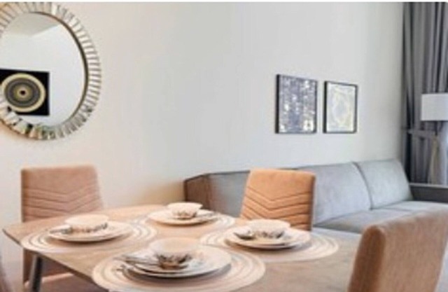 Luxury Dubai 2 BR Apt. with Gym, Parking & Pool