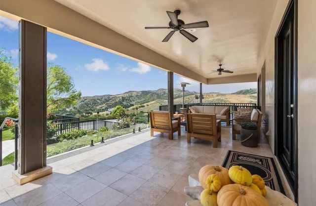 Luxury, Elegance, Views: LA Gem