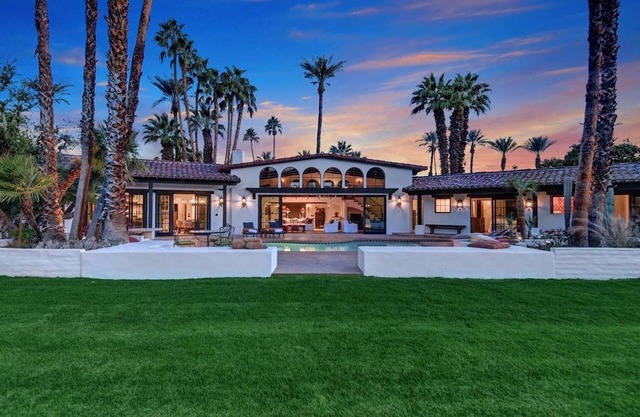 Luxury Estate w/Private Tennis Court, Pool, Amazing Mtn Views by Tennis Garden