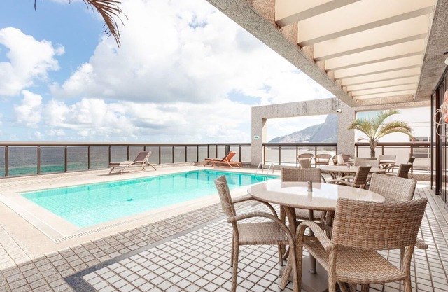 Luxury Flat in Front of the Sea