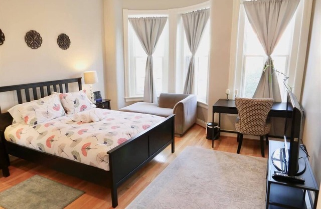 Luxury Flat Walk To Capitol!