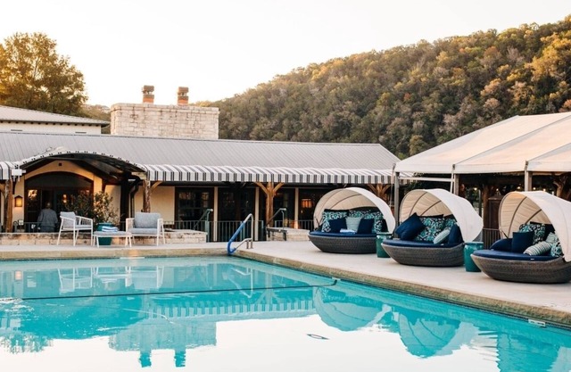 Luxury Garden Room, Lake Austin Spa Resort, All-inclusive, Spa, Watersports