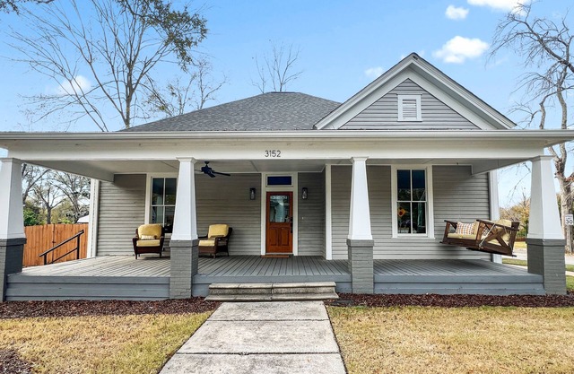 Luxury getaway, Where the Vampire Diaries was filmed. Hollywood of the South!