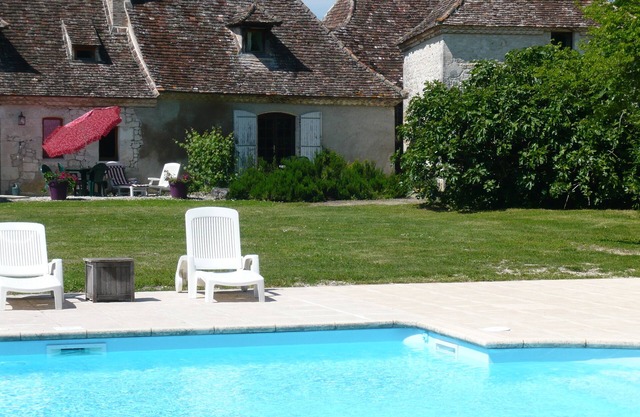 Luxury gite for adult couples, peaceful, open views, large swimming pool