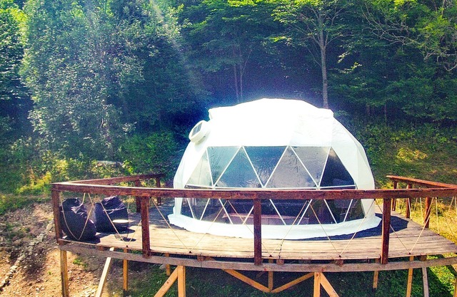 Luxury Glamping Dome in Apuseni Mountains