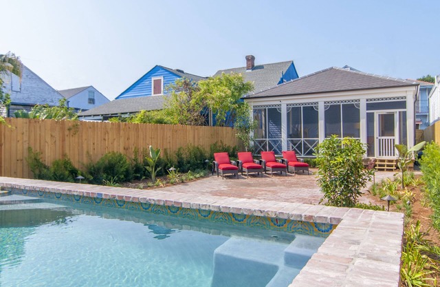 Luxury, Historic, & Authentic Marigny & French Quarter; Saltwater Pool & Spa
