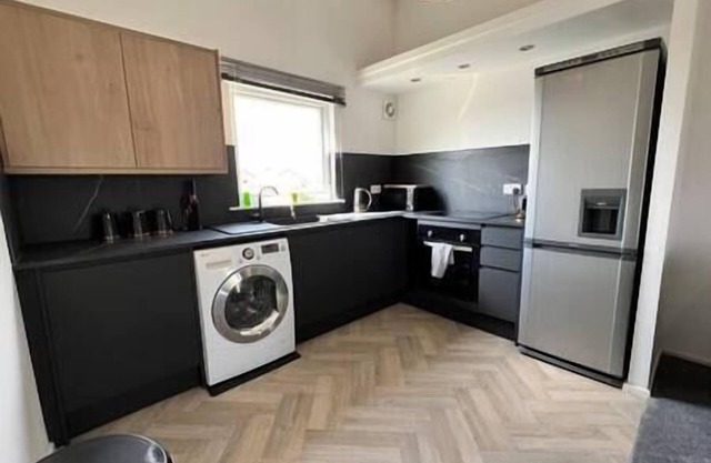 Luxury home in rugby ready 4U