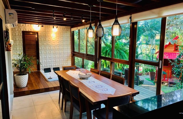 Luxury house for 10 people with jacuzzi in Chã Grande