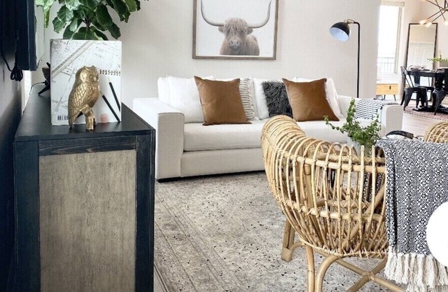 Luxury Lake front home 25 minutes from downtown Nola!