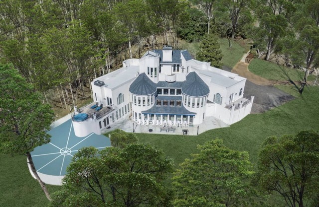 Luxury Lakeside Mansion with Basketball Court and Indoor Pool