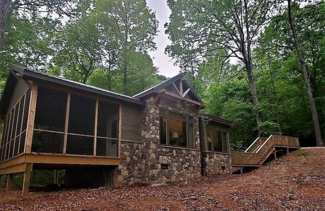 Luxury Lodge in the Wilderness