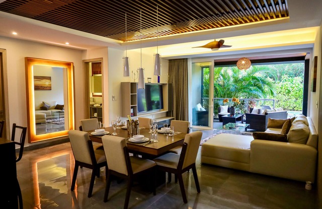 Luxury Mezzanine Apartment 3BR w/Jacuzzi 101