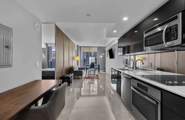 Luxury & Modern 1BR In Brickell With Great Views