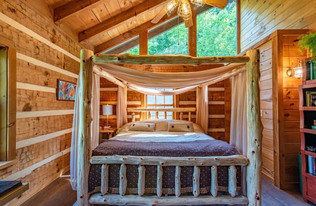 Luxury Mountain Cabin Getaway