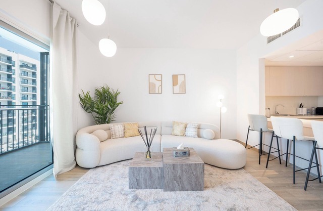 Luxury New 2BDR On Yas Island