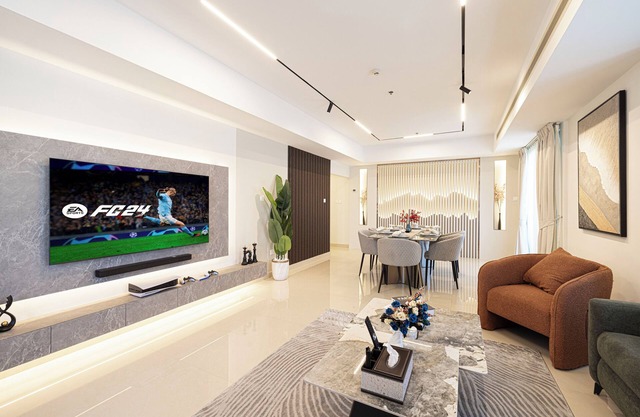 LUXURY NEWLY RENOVATED 4 BHK, Full Sea View , Marina , 5 min to beach