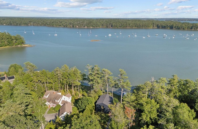 Luxury Oceanfront Freeport Estate