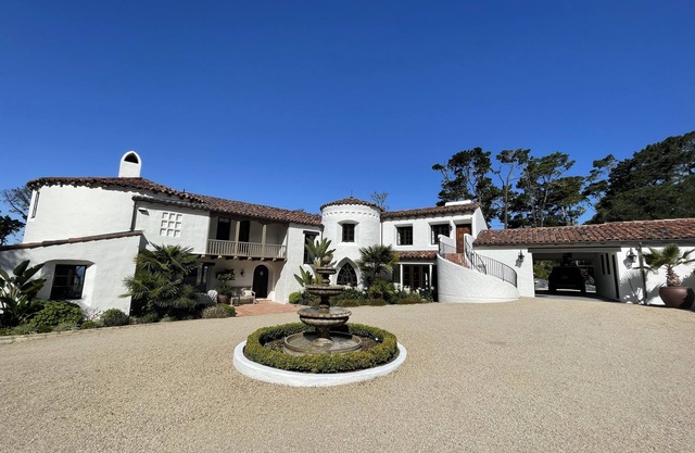 Luxury Pebble Beach 3 minutes to The Lodge!