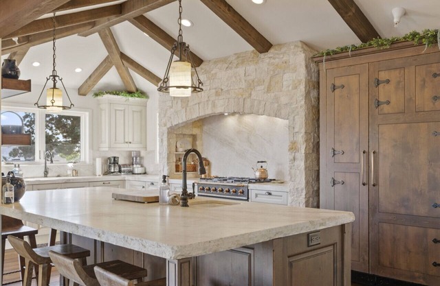 Luxury Penthouse in Unmatched Location