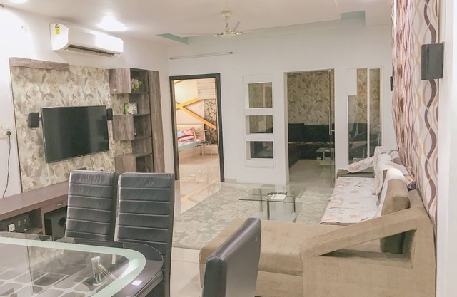 Luxury Penthouse Apartment with Private Terrace