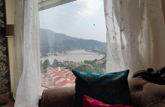Luxury Penthouse- Ganga View by iTvara