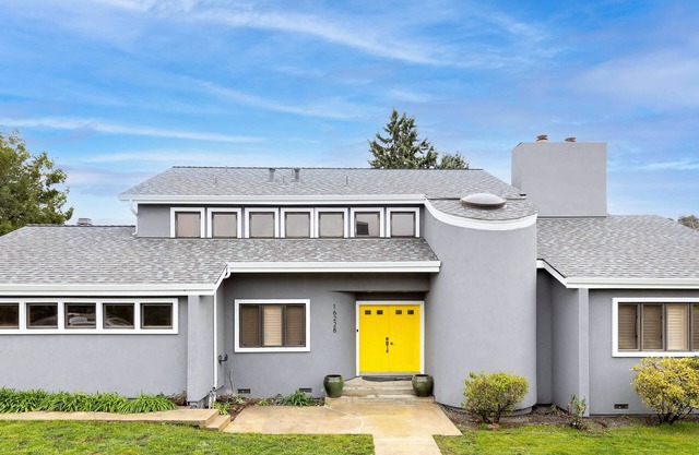 Luxury remodeled home in the heart of Los Gatos - Home Away from Home!