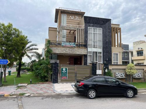 Luxury Single Bedroom Apartment in Citi Housing & Single Room in Jhelum Cantt
