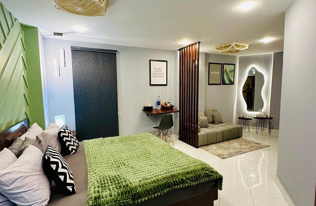 Luxury Studio Apartment