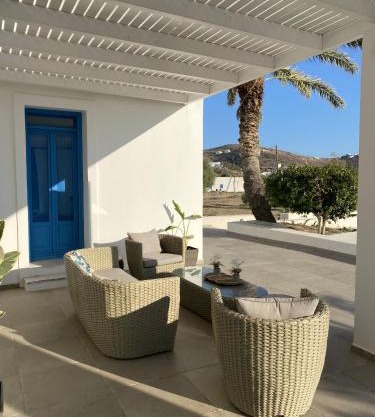 Luxury studio on the beach