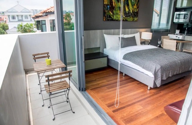 Luxury studio room SEN-5 with shared pool