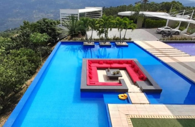LUXURY VILLA Campestre Piscina Privada Anapoima Colombia