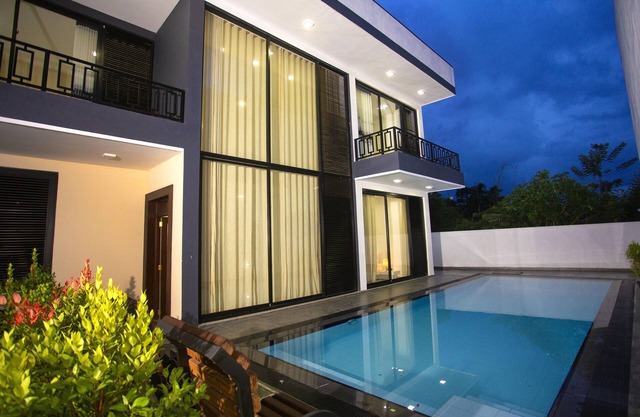 Luxury Villa with privet outdoor swiming pool.