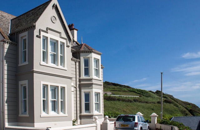 Luxury Villa with Stunning Sea Views, Sleeps 10
