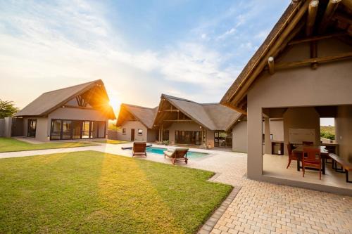 Luxury & Wildlife Mlambo Lodge Mjejane