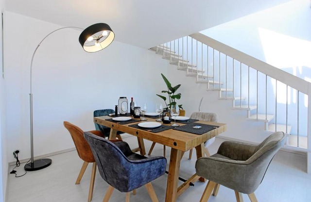 Luxus über 2 Etagen mit Balkon in Elberfeld