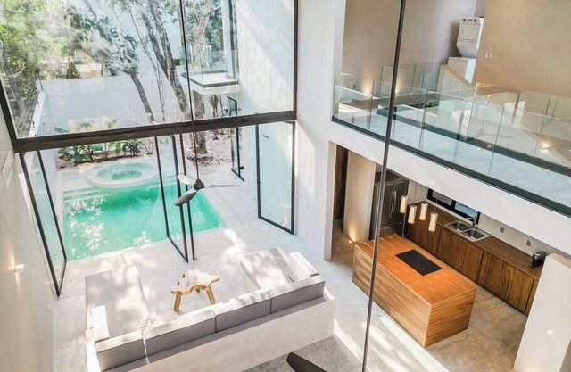 M11 Casa Leto - Luxury Villa in Gated Community